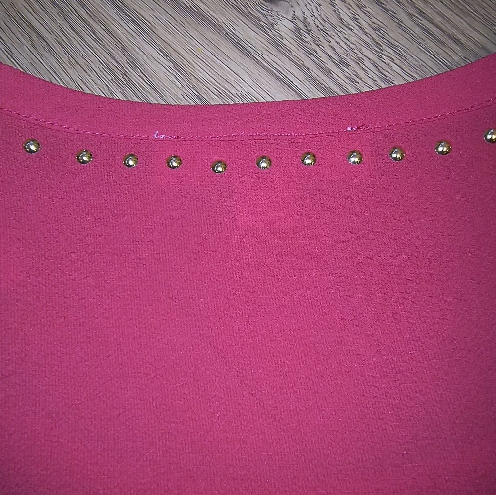 Michael Kors Red Studded Hi-Lo Hem Blouse in Size L - Picture 11 of 14